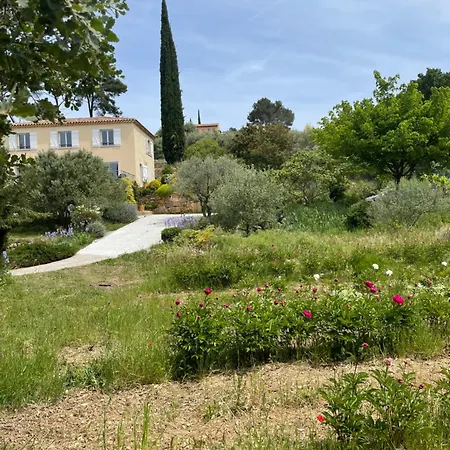 Hebergement A La Campagne Evenos Esterno foto
